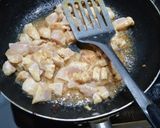 A picture of step 3 of Tasty yet simple chicken boneless.
