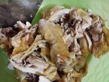 Ayam tumis daun pre
