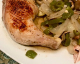 Foto del paso 6 de la receta: Pollo al horno con champiñones y calabacín