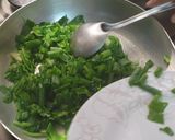 A picture of step 2 of Spinach quick and easy stir fry.