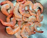 Foto langkah ke 4 dari resep Udang Goreng Mentega.