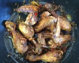 Foto langkah ke 5 dari resep Ayam Goreng Mentega.
