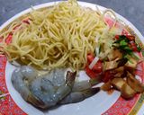 รูปขั้นตอนการทำที่ 2 ของ สปาเกตตี้ต้มยำกุ้ง