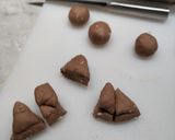 A picture of step 3 of Chocolate Blackcurrant Flat bread.