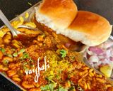 પુનેરી મિસળ (Puneri Misal Recipe In Gujarati) રેસીપી સ્ટેપ9ફોટો
