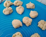 Foto langkah ke 3 dari resep Thai Milk Bun.