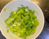 Hình bước làm 2 của món Canh chua mùa hè