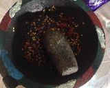 Foto del paso 3 de la receta: Huaraches acompañado de una salsa de tomate fría