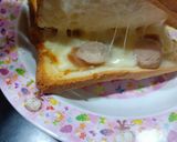 Foto langkah ke 4 dari resep Mozarella French Toast.