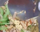 Foto langkah ke 3 dari resep Tumis labu tempe telur.
