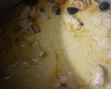 A picture of step 7 of Curry pakora in green and with red Chilli tarka.