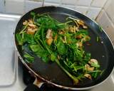 Greek Omelette with spinach and cheese recipe step 5 photo