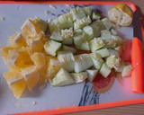 A picture of step 2 of Cucumber Drink.