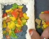 A picture of step 3 of Bread and egg toast.