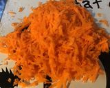 Une image de l'étape 2 de Salade de tomates et carottes à la burrata,huile de truffe et balsamique blanc.