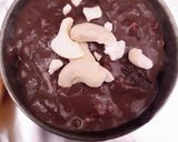 A picture of step 5 of Sweet buttery Puff pastry with chocolate nuty sauce.