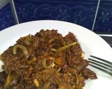 Foto langkah ke 3 dari resep Beef Teriyaki ala Hokben (Hoka-Hoka Bento) Daging sapi teriyaki.