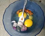 Foto langkah ke 2 dari resep Telur barendo simple.