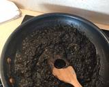 Pasta with black squid ink, squid and pistachio pesto recipe step 4 photo