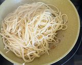 Foto del paso 6 de la receta: Solomillo a la pimienta y spaghetti aglio olio e peperoncino