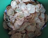Foto langkah ke 8 dari resep Keripik bawang gurih.