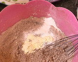 A picture of step 11 of Chocolate cake with whipped cream frosting.