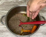 Foto del paso 2 de la receta: Lentejas con verduras a mi manera 🥣 (sin remojo)