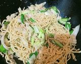 Foto langkah ke 3 dari resep Mie Goreng.