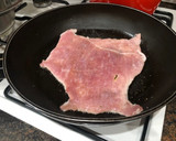Foto del paso 10 de la receta: Sopa de cocido y timbal de filete de cerdo con cebolla caramelizada y pimientos asados