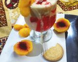A picture of step 4 of Peach Melba Smothi.