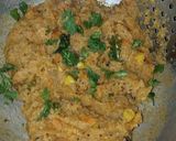 A picture of step 3 of Oats upma.