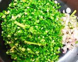 Hình bước làm 4 của món Bánh Căn Trứng Thịt Bò