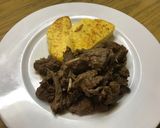 Borz pörkölt, polentával 🦡🌽 recept fázis 6 fotója