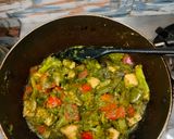 A picture of step 5 of Thai Green Curry (Chicken).