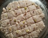 नारळाची वडी (naralachi vadi recipe in marathi) रेसिपी स्टेप 5 फोटो 