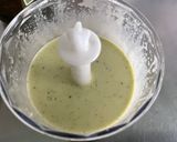 Une image de l'étape 6 de Sauce salade épicée au basilic, moutarde, ail et citron.