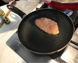 Foto del paso 1 de la receta: Pechuga a la naranja con verduras salteadas al dente