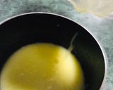A picture of step 5 of Homemade Apple Jelly.