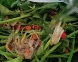 Foto langkah ke 3 dari resep Tumis Kangkung Teri Nasi (Teri Medan).