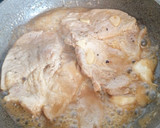 Foto del paso 4 de la receta: Filetes de cabeza de lomo al ajillo