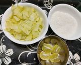 A picture of step 1 of Papaya Plastic Chutney with Dry Fruits.