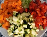 Foto del paso 1 de la receta Pechuga de pollo con hortalizas