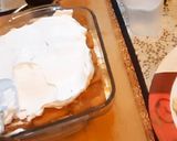 A picture of step 6 of Banana Walnut Pudding.