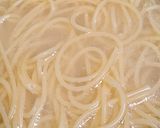Foto langkah ke 1 dari resep Spaggetti Aglio Olio.
