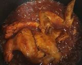 A picture of step 11 of Sweet and chilli chicken wings.