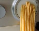 Hình bước làm 3 của món Cách làm Mì Udon tươi máy PHILIP PASTA MAKER hr2378/06