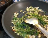 मसूर पार्सले भाजी (Masoor Parsley Bhaji Recipe In Marathi) रेसिपी स्टेप 2 फोटो 