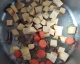 Foto del paso 4 de la receta: Pato en salsa con castañas y boniato
