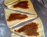 Foto del paso 2 de la receta: Medialunas de manteca