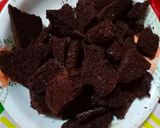 A picture of step 2 of Black forest brownie trifles.